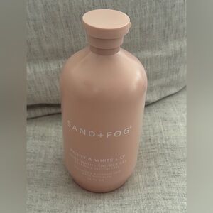 NEW Sand & Fog Peony & Lily Body Wash / Shower Gel ~ 32 Oz